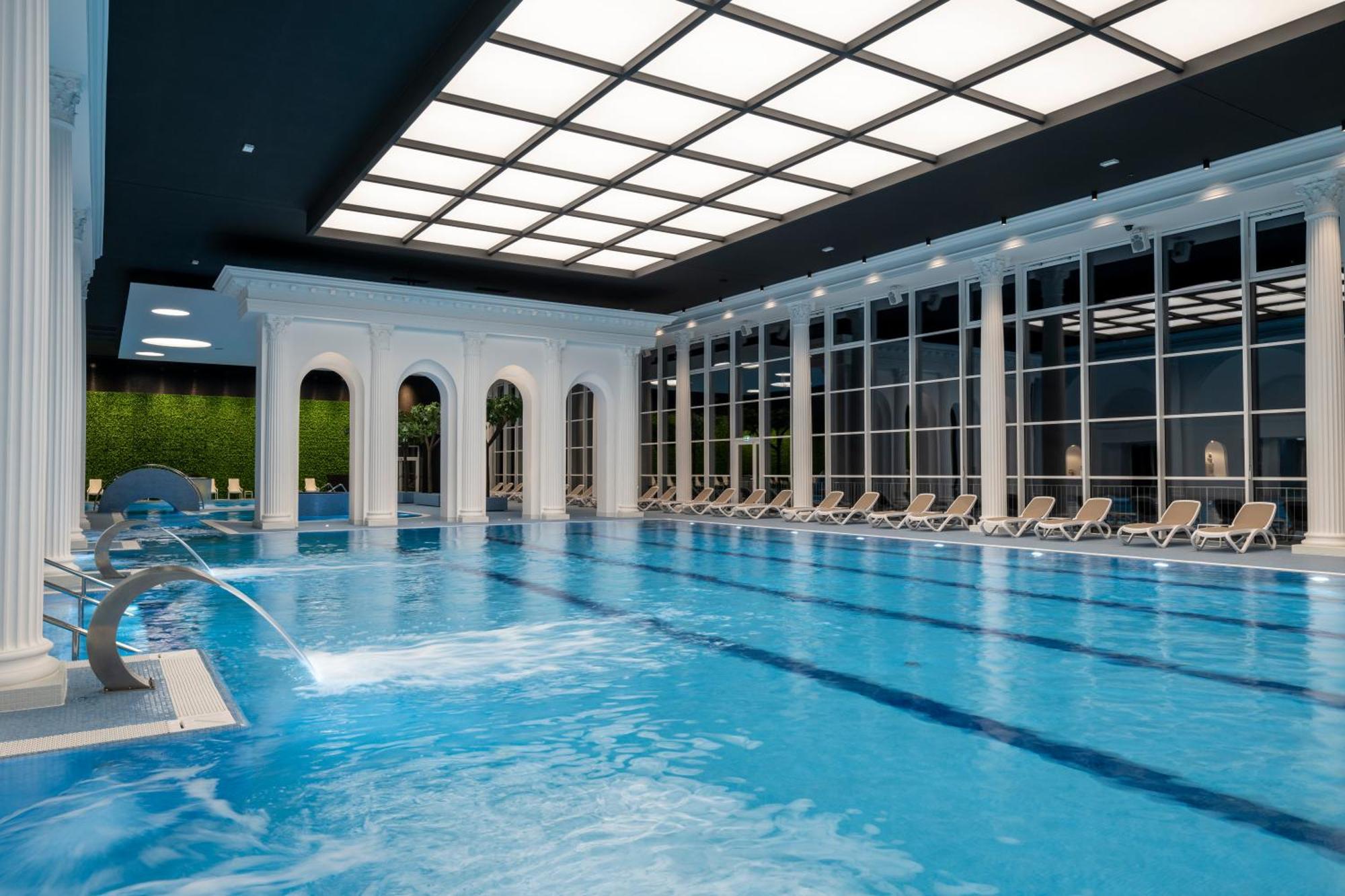 Kupele Brusno - Kupelny Hotel Polana エクステリア 写真